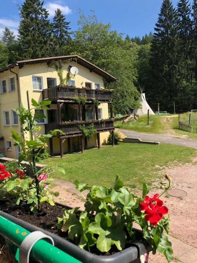 Feriendorf Waldfrieden Suhl Bagian luar foto